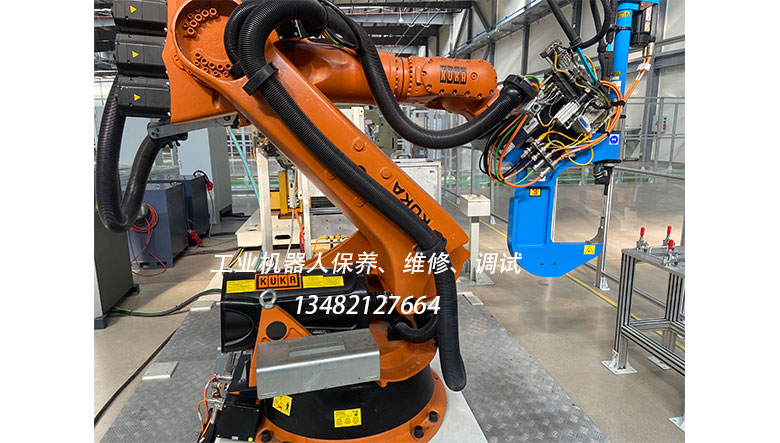 KUKA KR210機器人保養(圖1)